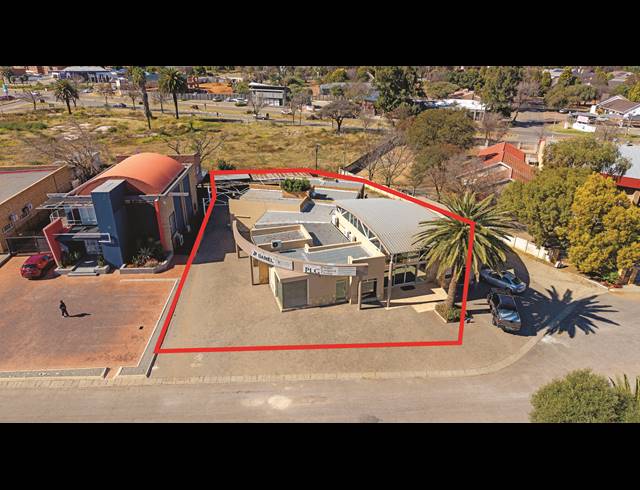 473M² BUILDING FOR SALE IN WILKOPPIES